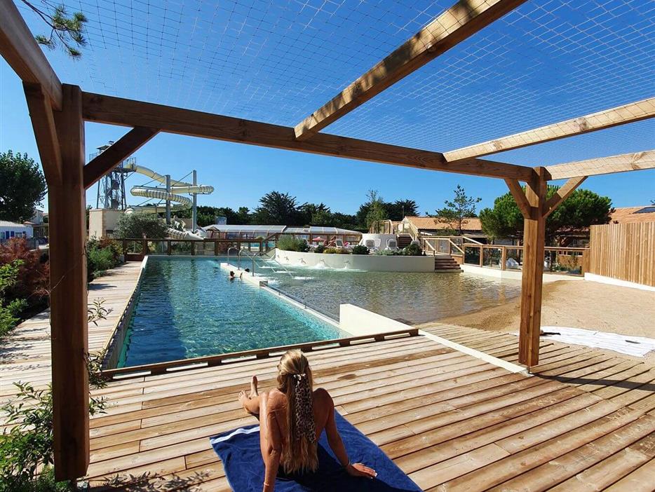 swimming lane with spa area - CAMPING*** Les Sirènes